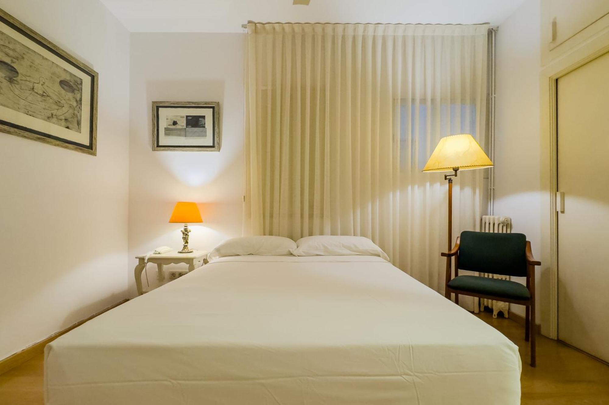 Enrique Granados Appartement Barcelona Buitenkant foto