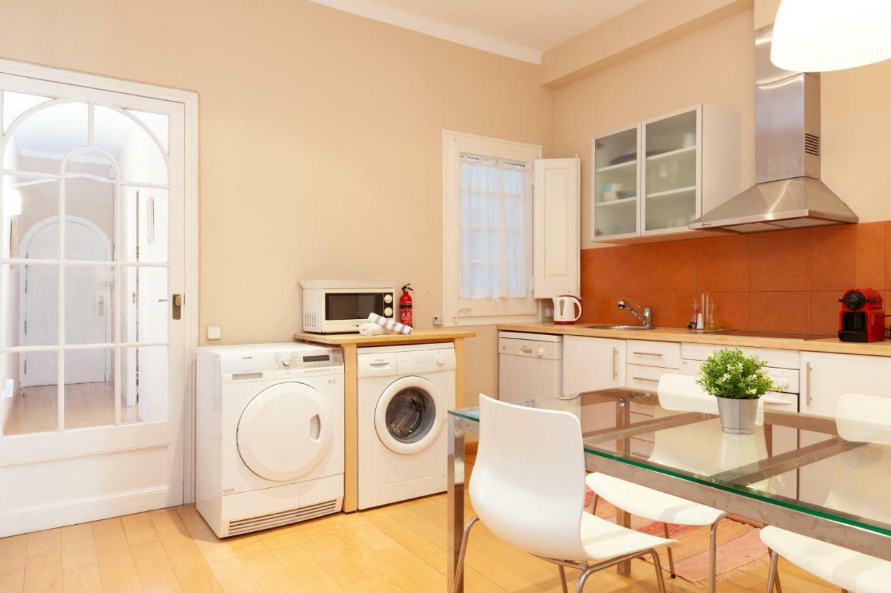 Enrique Granados Appartement Barcelona Buitenkant foto